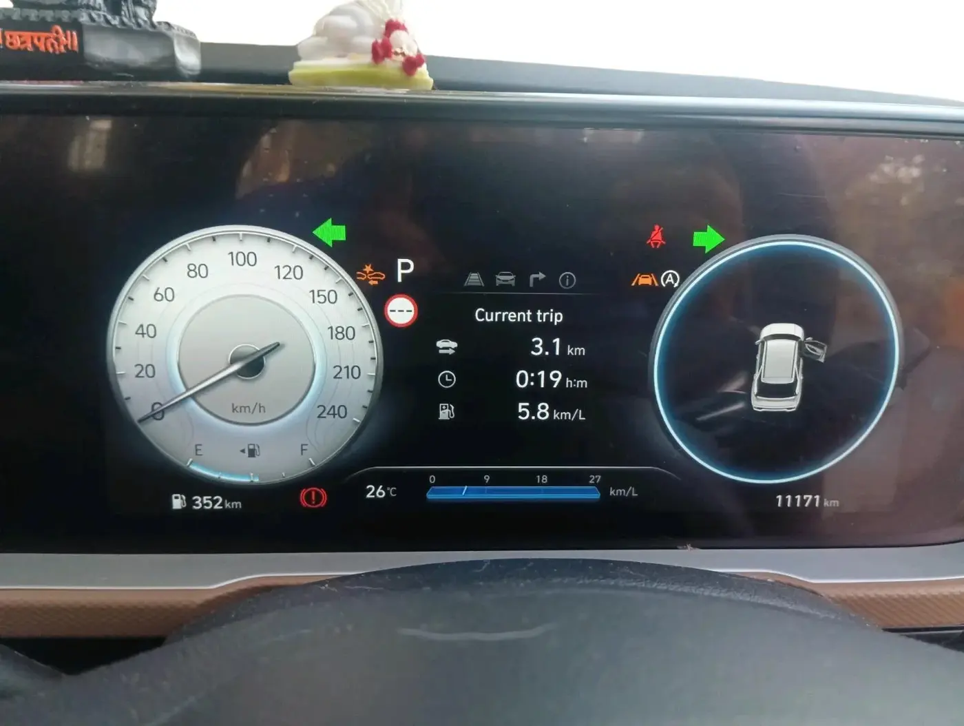 2024 Hyundai ALCAZAR Signature 7 STR 1.5 Diesel Automatic, Diesel, Automatic, 11,171 km, interior
