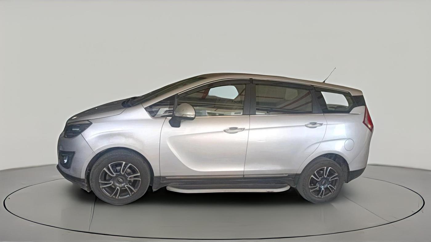 2019 Mahindra MARAZZO M8 8 STR, Diesel, Manual, 94,679 km, exterior