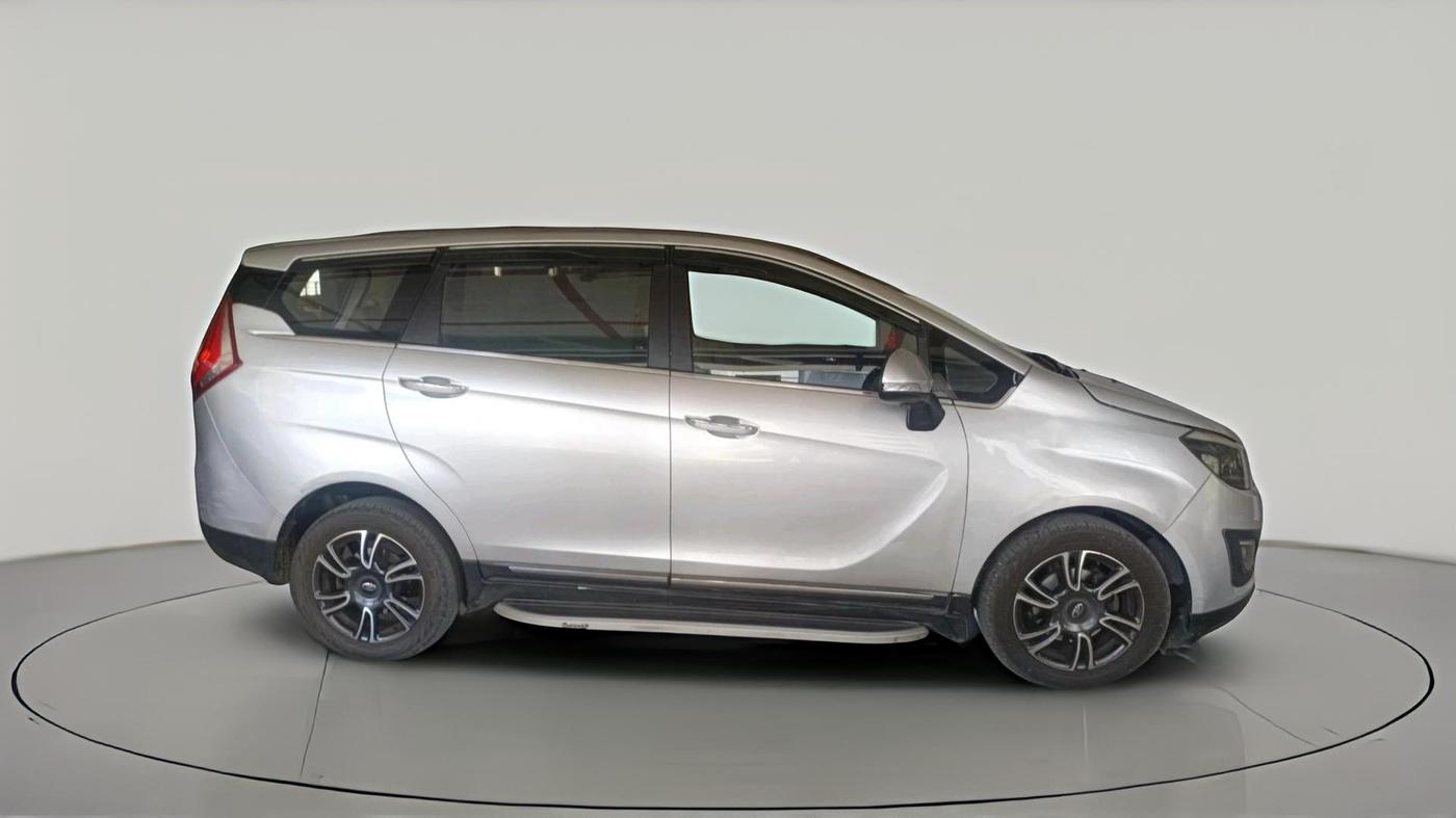 2019 Mahindra MARAZZO M8 8 STR, Diesel, Manual, 94,679 km, exterior