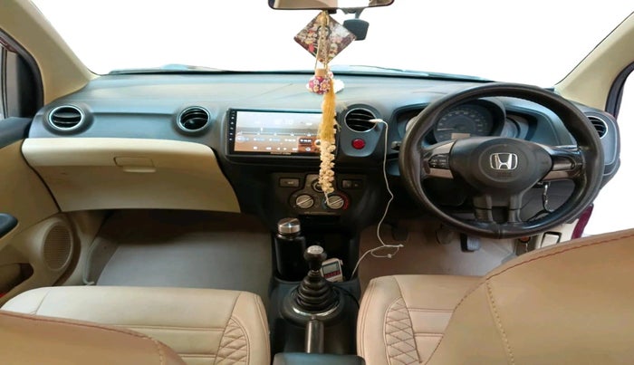 2016 Honda Amaze 1.2L I-VTEC S, Petrol, Manual, 1,31,043 km, interior