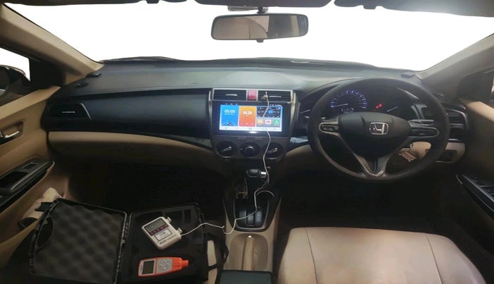 2013 Honda City 1.5L I-VTEC V AT, Petrol, Automatic, 1,09,410 km, interior