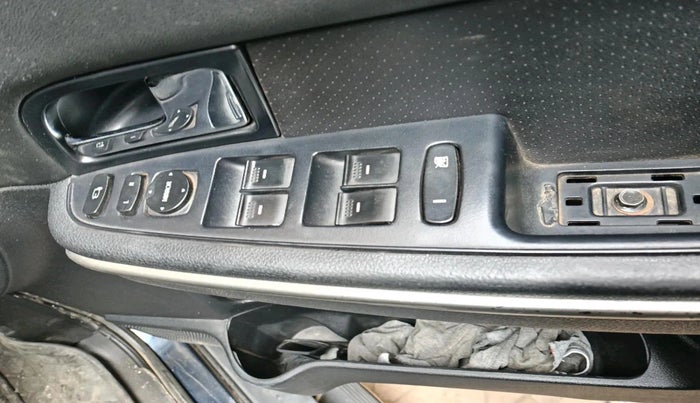 2017 Tata Hexa XTA 4X2 7 STR, Diesel, Automatic, 1,70,467 km, interior