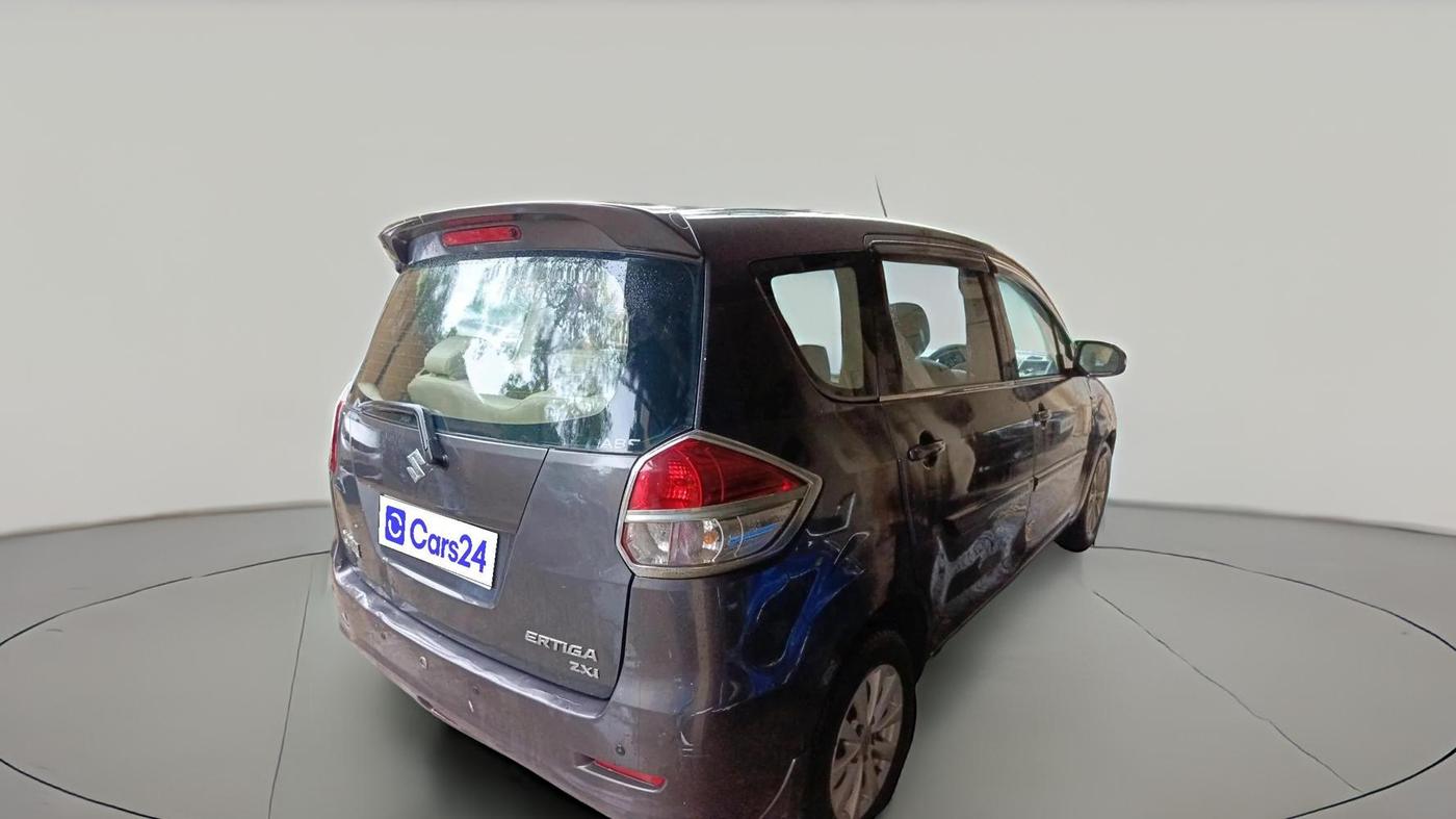 2015 Maruti Ertiga ZXI, Petrol, Manual, 38,611 km, exterior