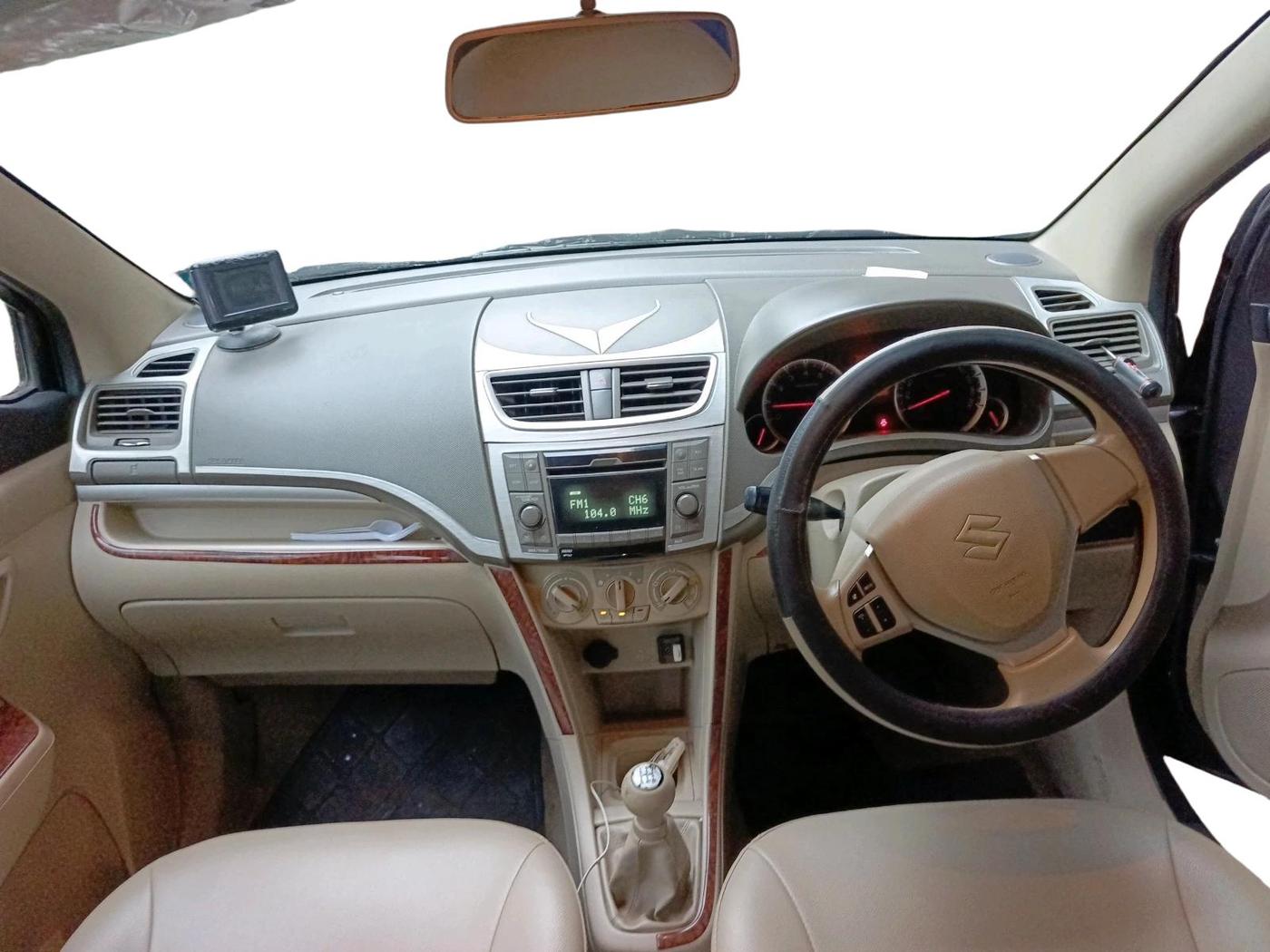 2015 Maruti Ertiga ZXI, Petrol, Manual, 38,611 km, interior