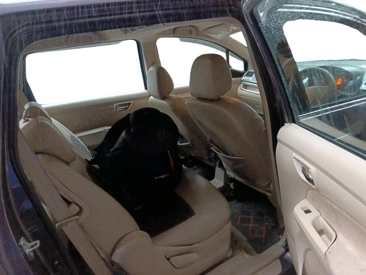 2015 Maruti Ertiga ZXI, Petrol, Manual, 38,611 km, interior