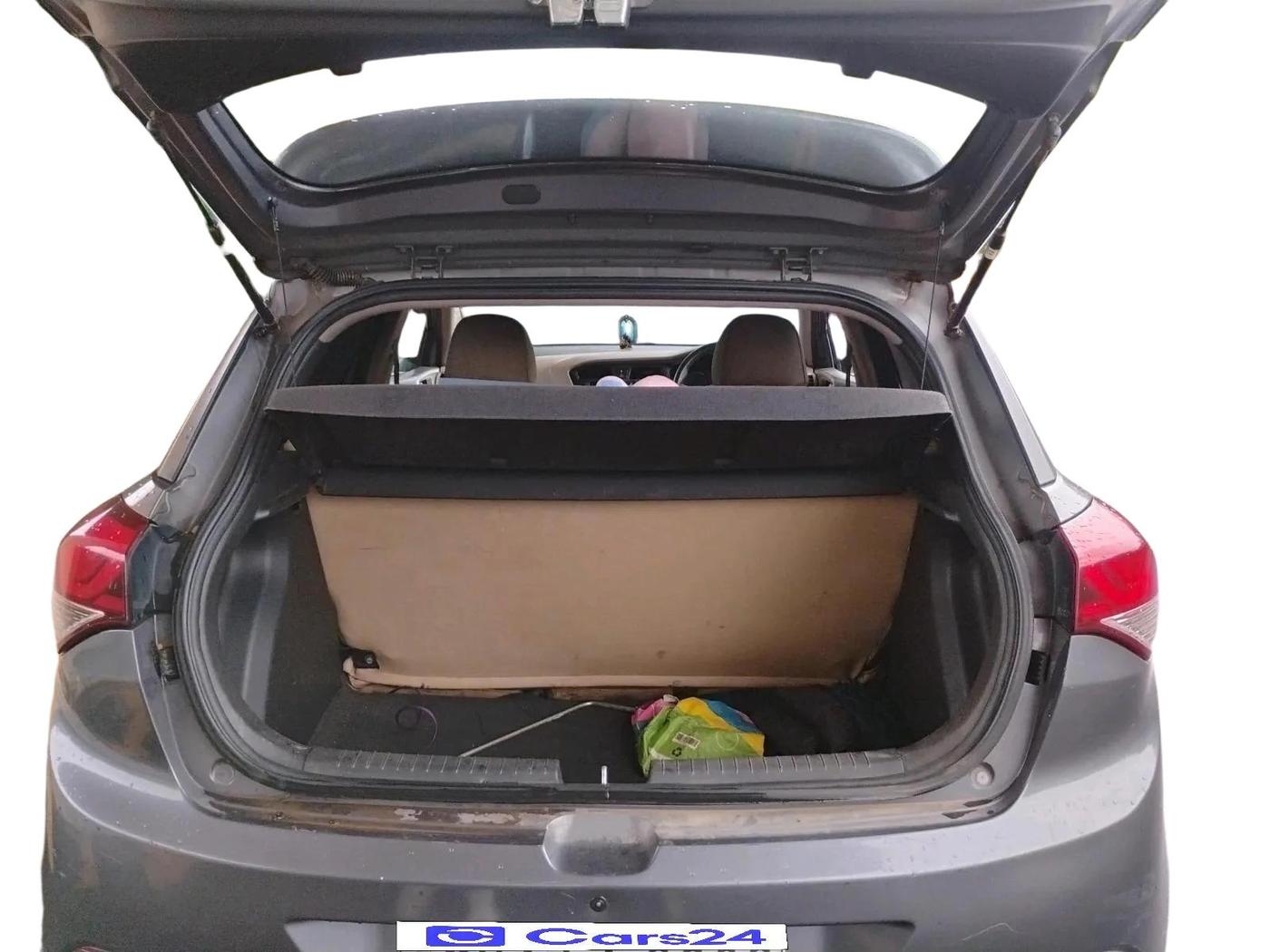 2015 Hyundai Elite i20 MAGNA 1.2, Petrol, Manual, 65,016 km, exterior