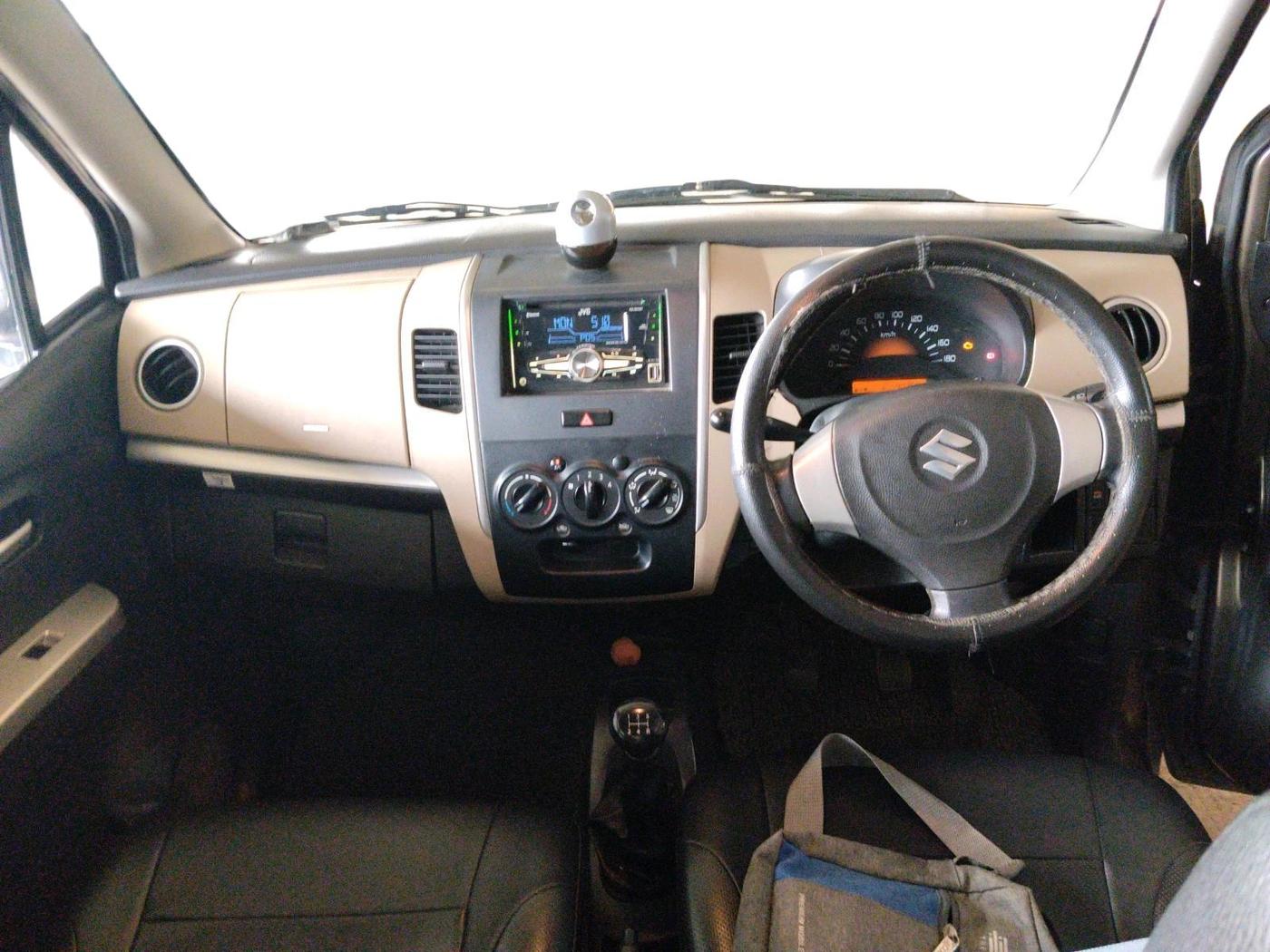 2018 Maruti Wagon R 1.0 LXI CNG, CNG, Manual, 40,750 km, interior