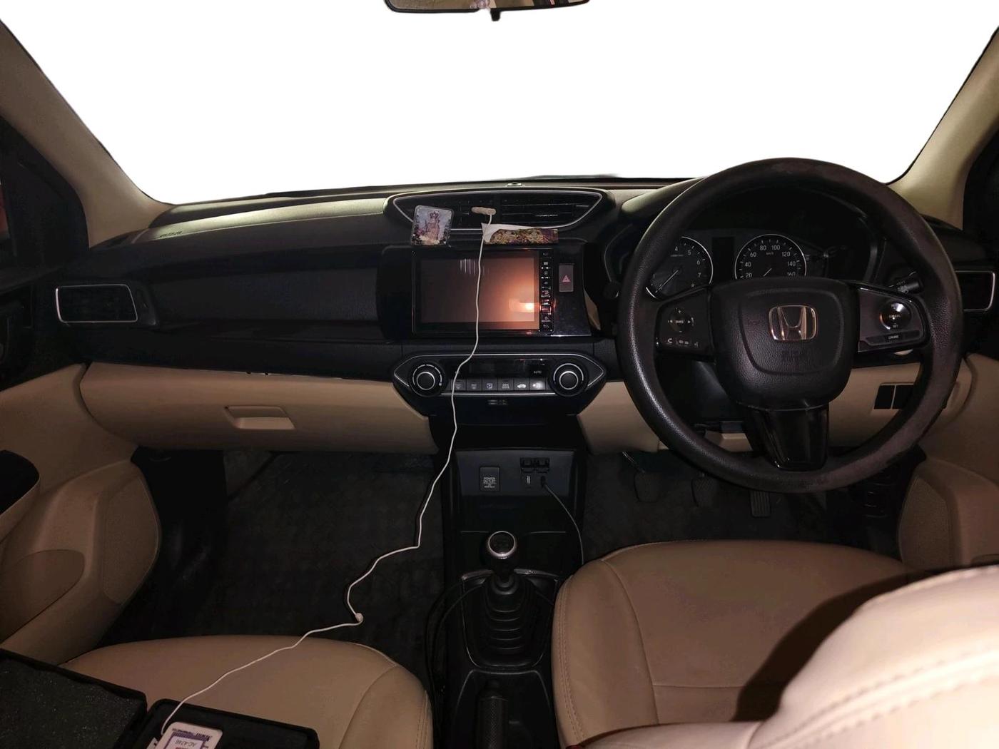2018 Honda Amaze 1.2L I-VTEC VX, Petrol, Manual, 9,375 km, interior