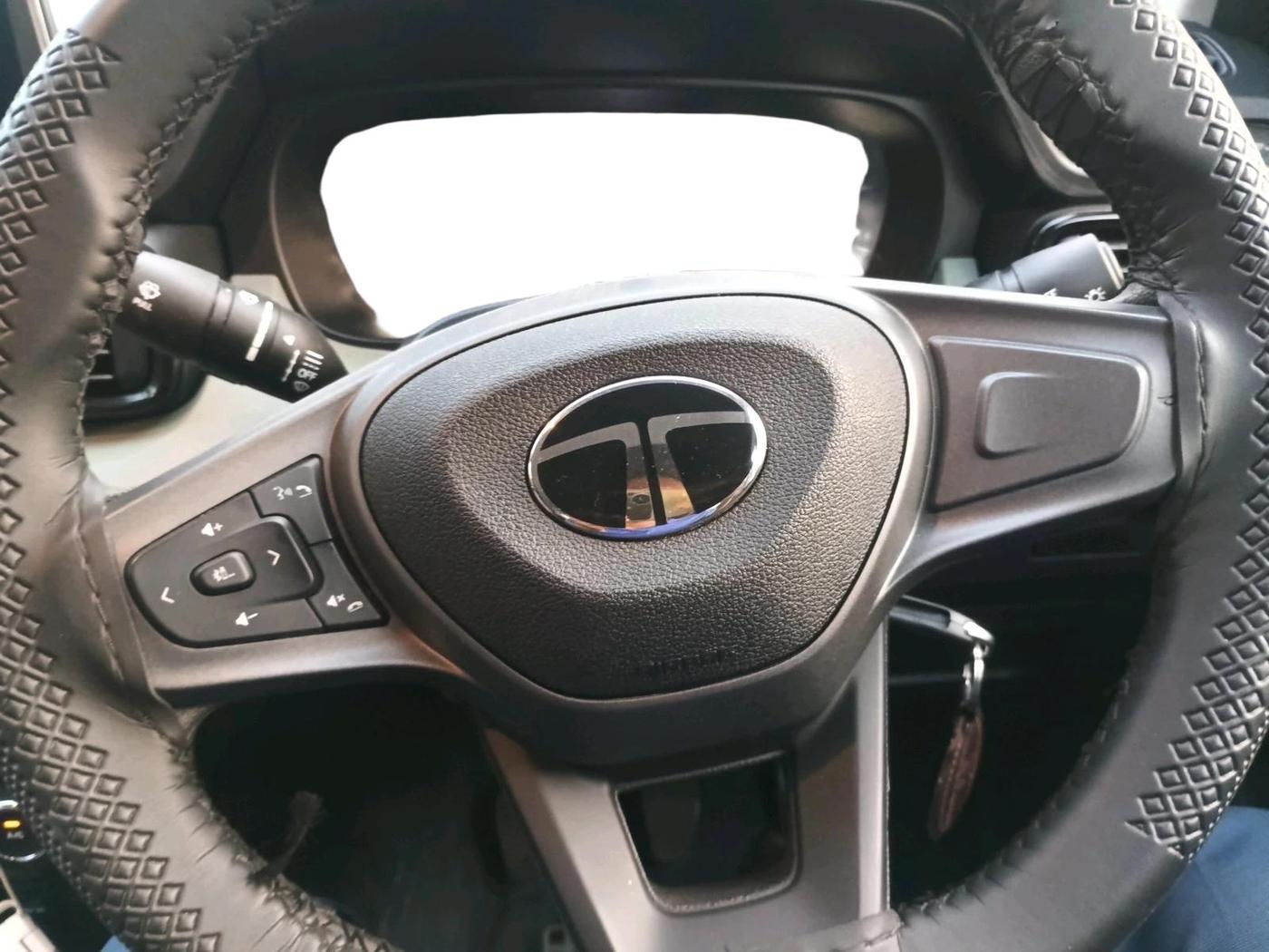2025 Tata PUNCH Adventure Plus, Petrol, Manual, 7,300 km, interior