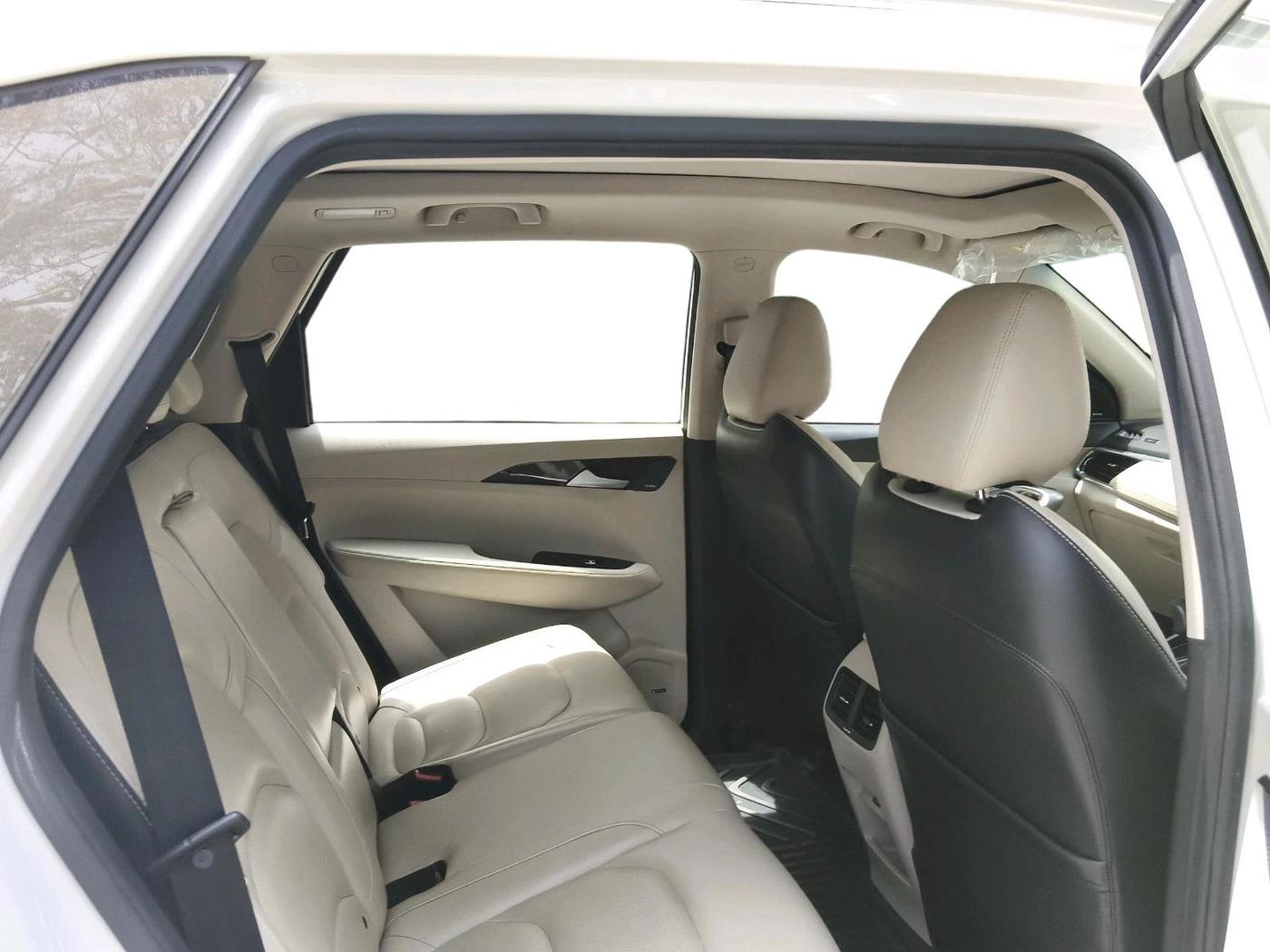 2021 MG HECTOR SHARP 1.5 DCT PETROL, Petrol, Automatic, 18,000 km, interior