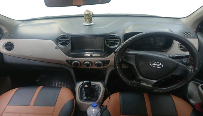 2017 Hyundai Xcent BASE ABS 1.1, Diesel, Manual, 85,481 km, interior
