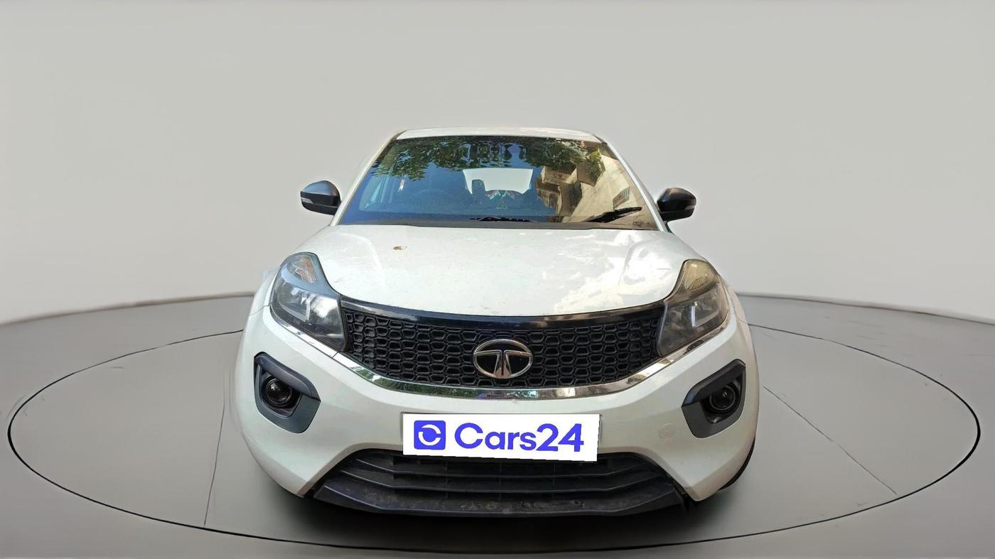 2018 Tata NEXON XM PETROL, Petrol, Manual, 36,020 km, exterior