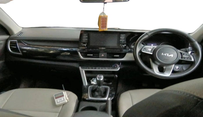 2022 KIA SELTOS HTK PLUS 1.5 IMT, Petrol, Manual, 27,708 km, interior