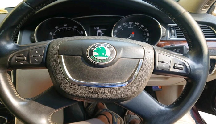 2013 Skoda Superb ELEGANCE 1.8 TSI MT, Petrol, Manual, 68,721 km, interior