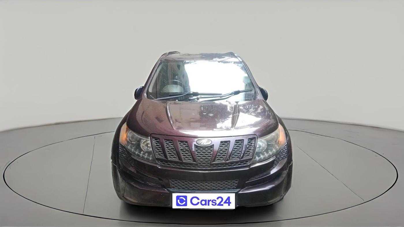 2015 Mahindra XUV500 W8, Diesel, Manual, 92,525 km, exterior