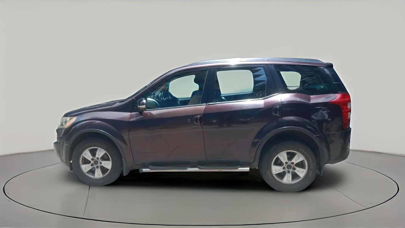 2015 Mahindra XUV500 W8, Diesel, Manual, 92,525 km, exterior