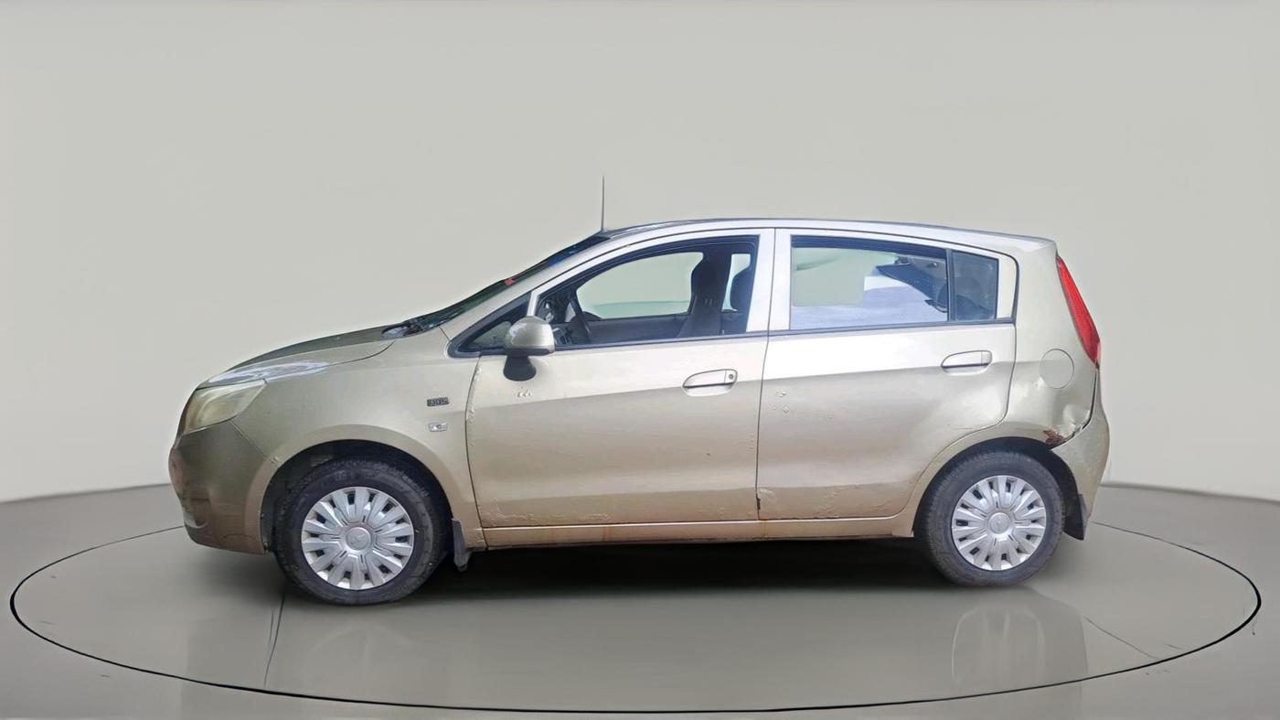 2013 Chevrolet Sail UVA 1.2 LS ABS, Petrol, Manual, 36,652 km, exterior
