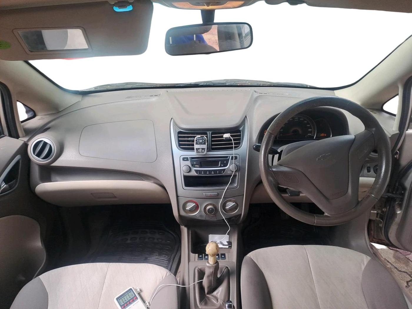 2013 Chevrolet Sail UVA 1.2 LS ABS, Petrol, Manual, 36,652 km, interior
