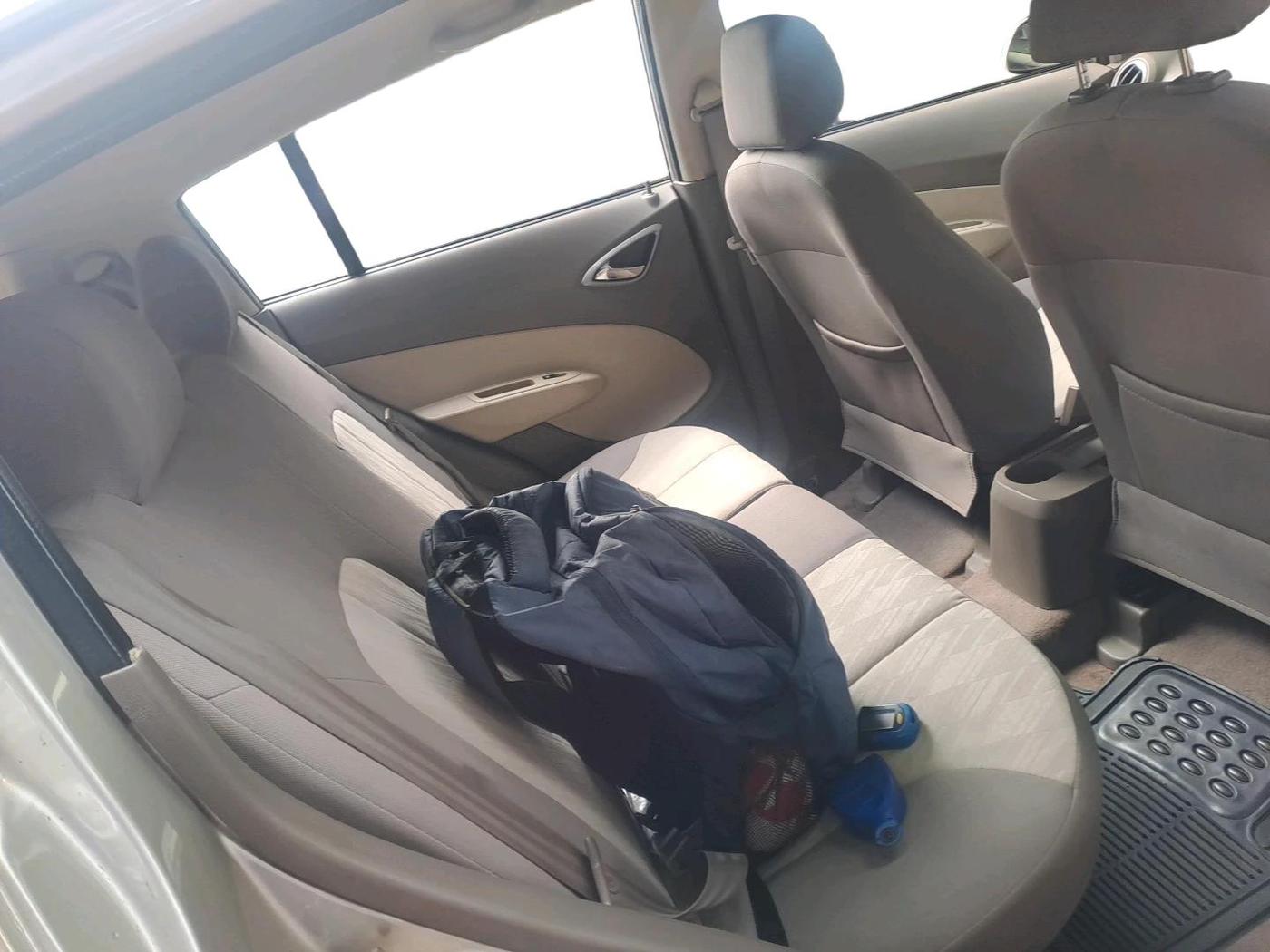 2013 Chevrolet Sail UVA 1.2 LS ABS, Petrol, Manual, 36,652 km, interior