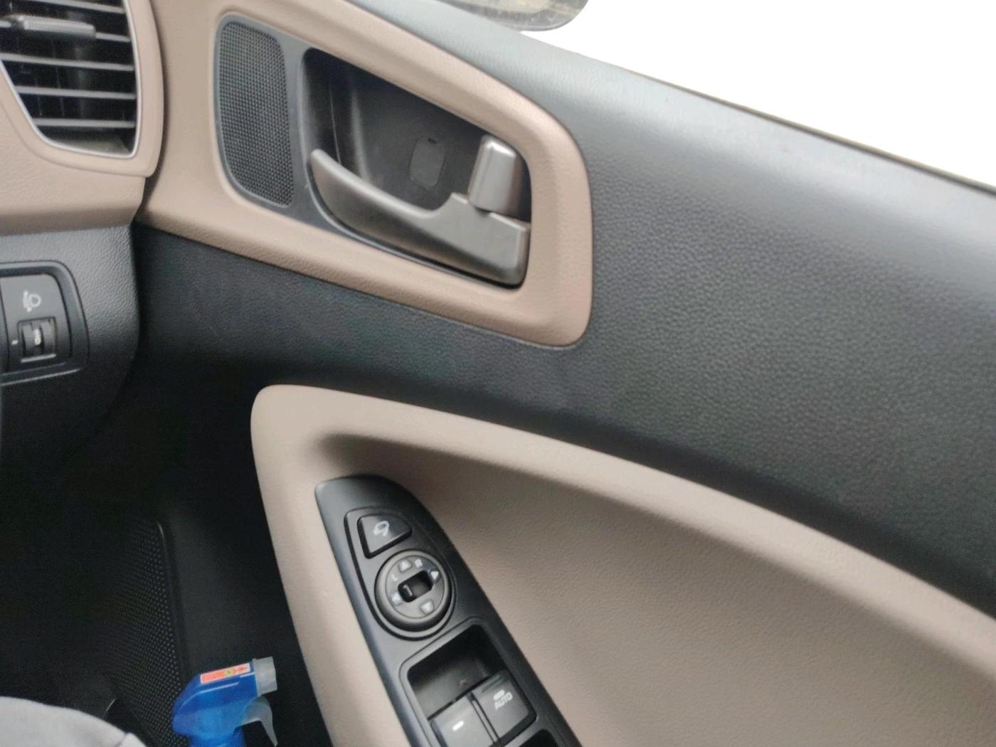 2018 Hyundai Elite i20 ASTA 1.2 (O), Petrol, Manual, 75,210 km, interior