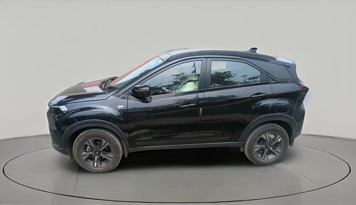 2024 Tata NEXON Creative Plus 1.2 Revotron 7DCA Dark Edition, Petrol, Automatic, 6,610 km, exterior