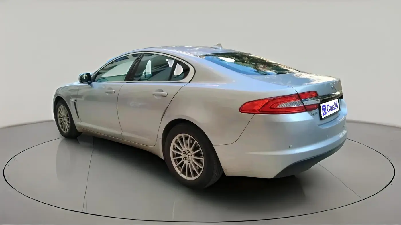 2013 Jaguar XF 2.2 DIESEL LUXURY, Diesel, Automatic, 91,730 km, exterior
