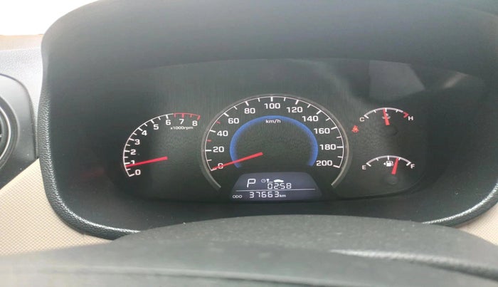 2018 Hyundai Grand i10 SPORTZ (O) AT 1.2 KAPPA VTVT, Petrol, Automatic, 37,663 km, interior