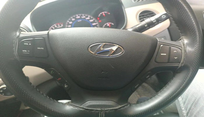 2018 Hyundai Grand i10 SPORTZ (O) AT 1.2 KAPPA VTVT, Petrol, Automatic, 37,663 km, interior