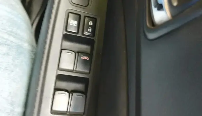 2018 Maruti Swift VXI, Petrol, Manual, 64,857 km, interior