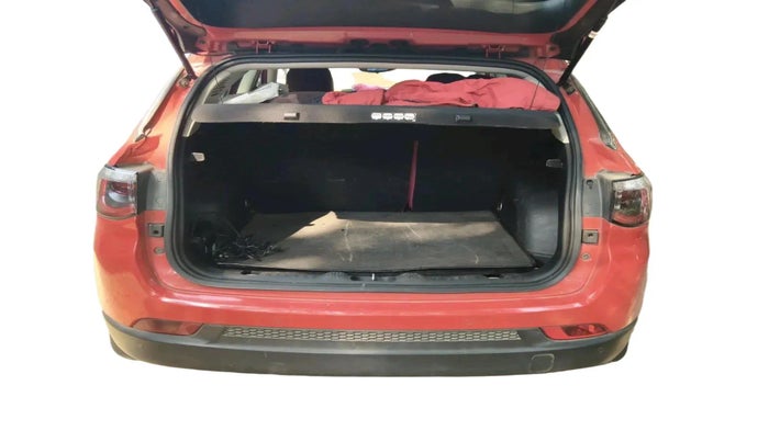 2017 Jeep Compass LIMITED 2.0 DIESEL, Diesel, Manual, 2,70,427 km, exterior