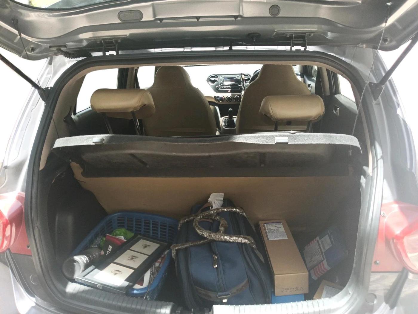 2016 Hyundai Grand i10 ASTA (O) AT 1.2 KAPPA VTVT, Petrol, Automatic, 64,827 km, exterior