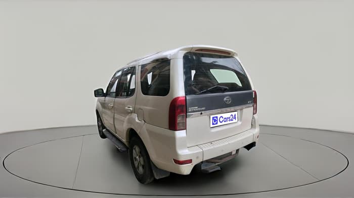 2014 Tata Safari Storme 2.2 VX 4X2, Diesel, Manual, 1,24,391 km, exterior