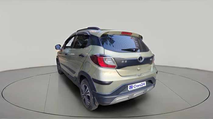 2024 Tata TIAGO NRG  NRG XZA CNG, CNG, Automatic, 37,428 km, exterior