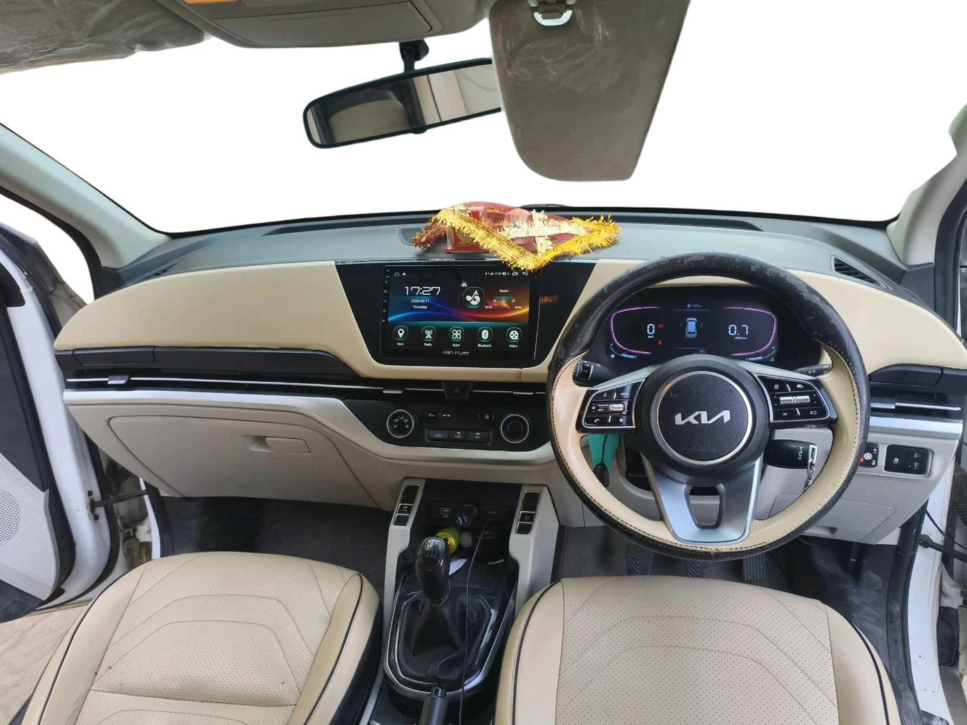 2022 KIA CARENS PRESTIGE 1.5 PETROL 7 STR, Petrol, Manual, 79,487 km, interior