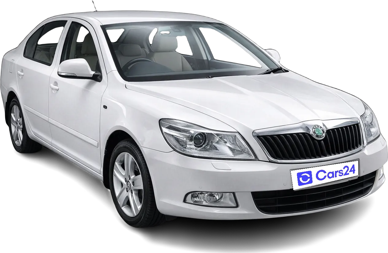 2011 Skoda Laura - Sedan - Diesel - Automatic - ₹2.18 lakh