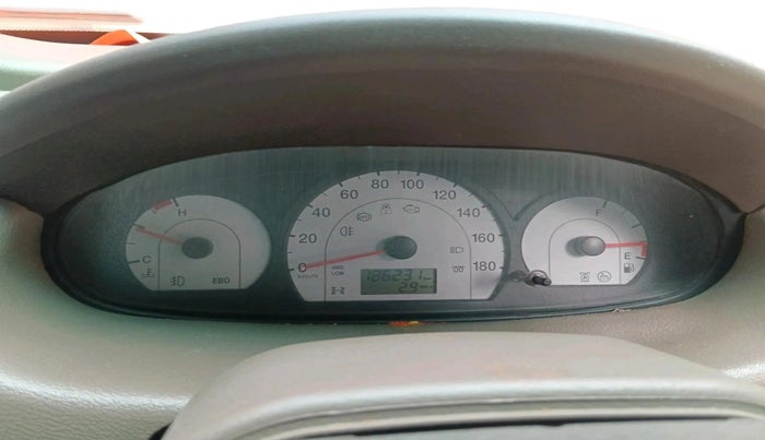 2013 Mahindra Xylo H4 BS IV, Diesel, Manual, 1,86,231 km, interior