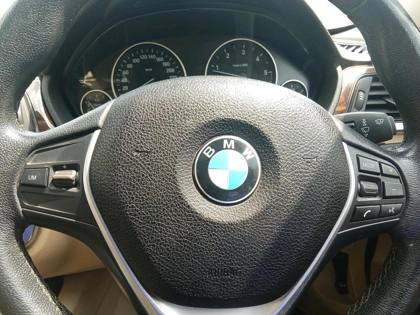 2014 BMW 3 Series 320D LUXURYLINE, Diesel, Automatic, 49,247 km, interior