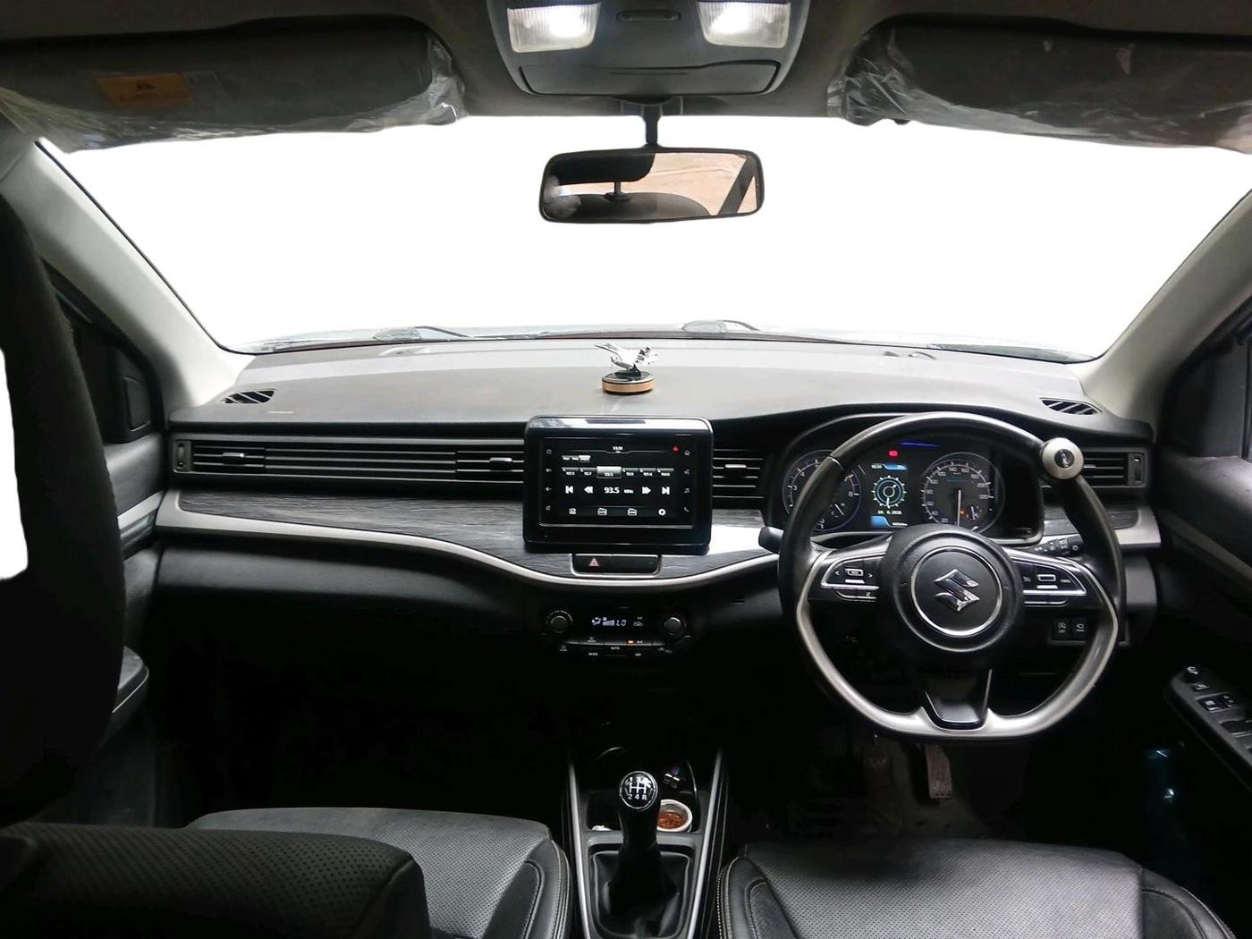 2022 Maruti XL6 ALPHA MT, Petrol, Manual, 86,534 km, interior