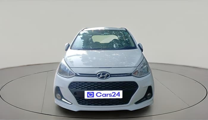 2019 Hyundai Grand i10 SPORTZ AT 1.2 KAPPA VTVT, Petrol, Automatic, 30,264 km, exterior