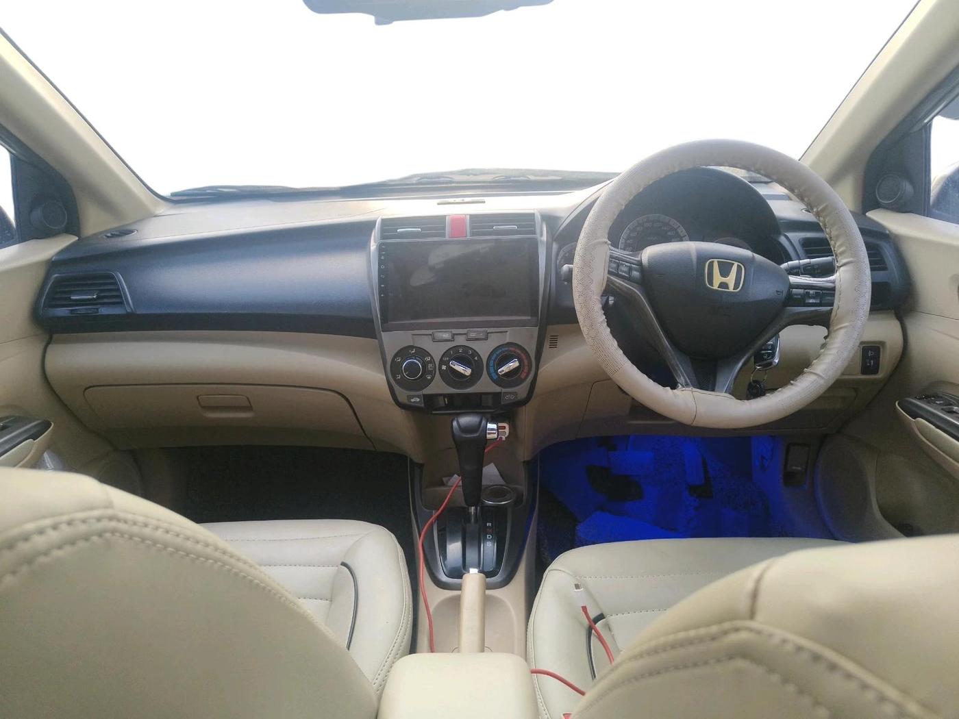 2012 Honda City 1.5L I-VTEC V AT, CNG, Automatic, 90,238 km, interior