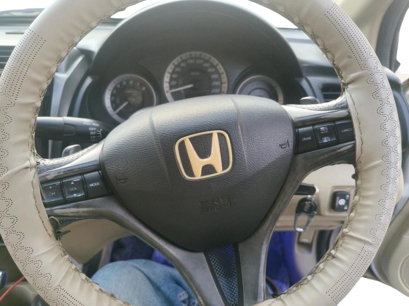 2012 Honda City 1.5L I-VTEC V AT, CNG, Automatic, 90,238 km, interior