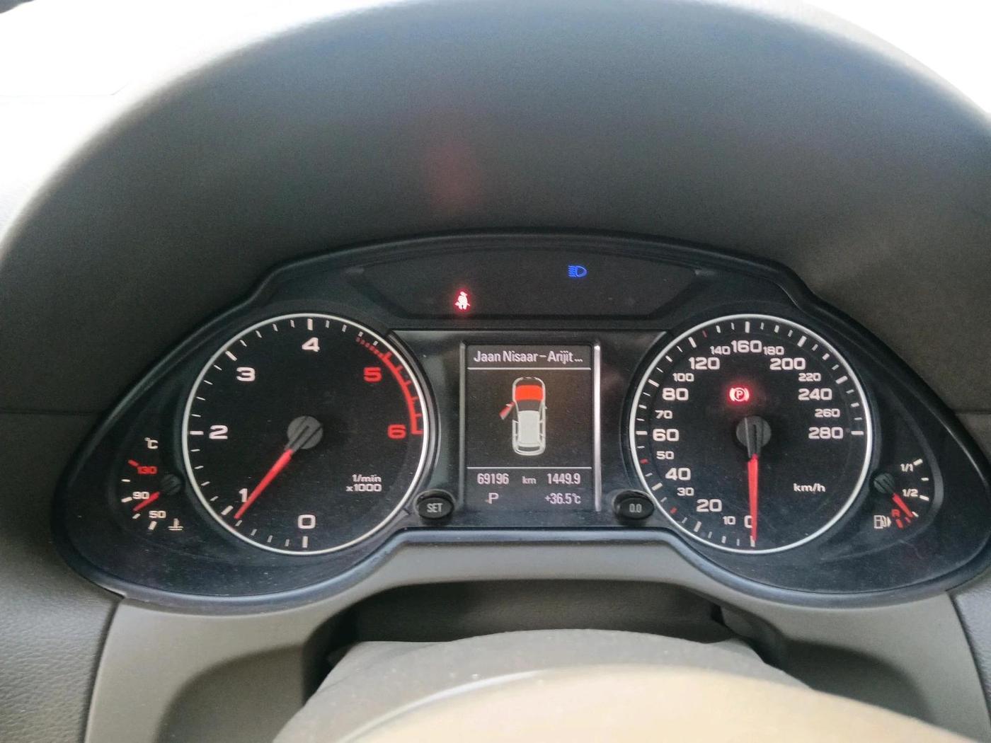 2012 Audi Q5 2.0 TDI QUATTRO, Diesel, Automatic, 69,196 km, interior