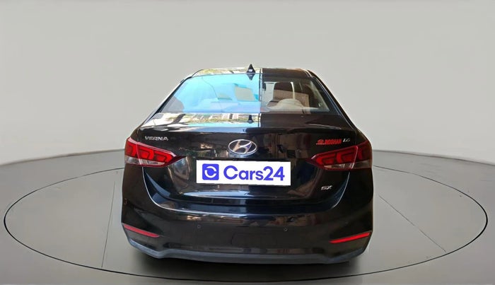 2019 Hyundai Verna 1.6 VTVT SX, Petrol, Manual, 23,670 km, exterior