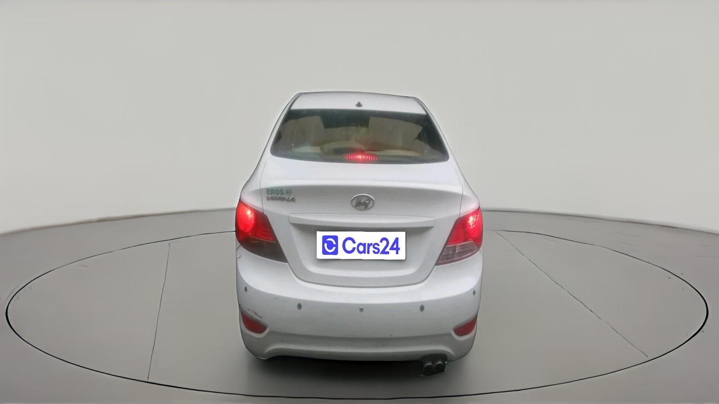 2013 Hyundai Verna FLUIDIC 1.4 VTVT, Petrol, Manual, 66,615 km, exterior