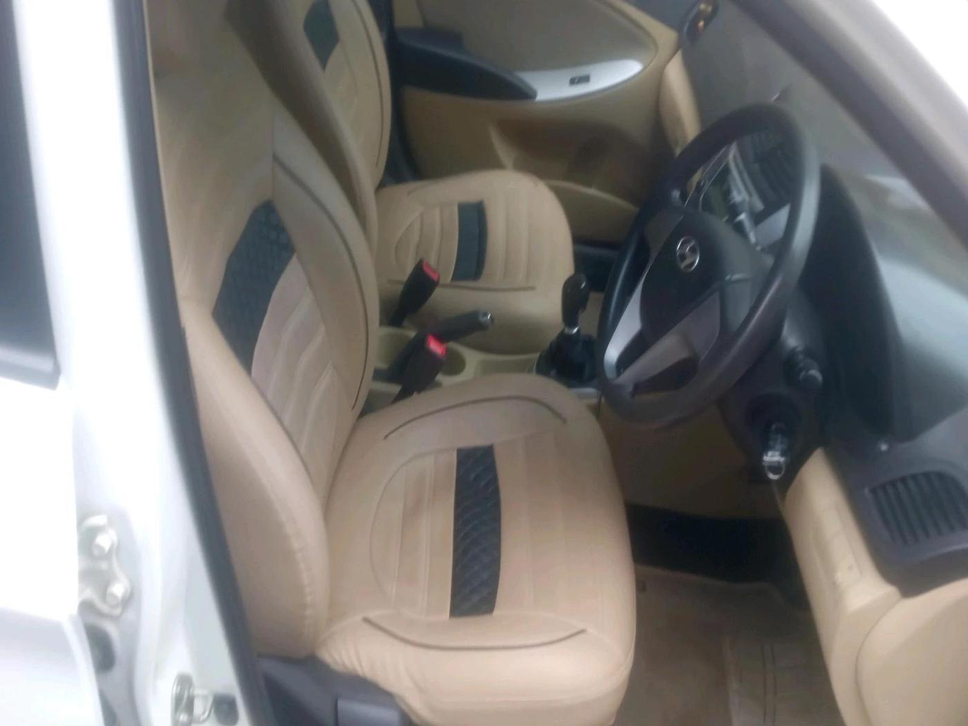 2013 Hyundai Verna FLUIDIC 1.4 VTVT, Petrol, Manual, 66,615 km, interior