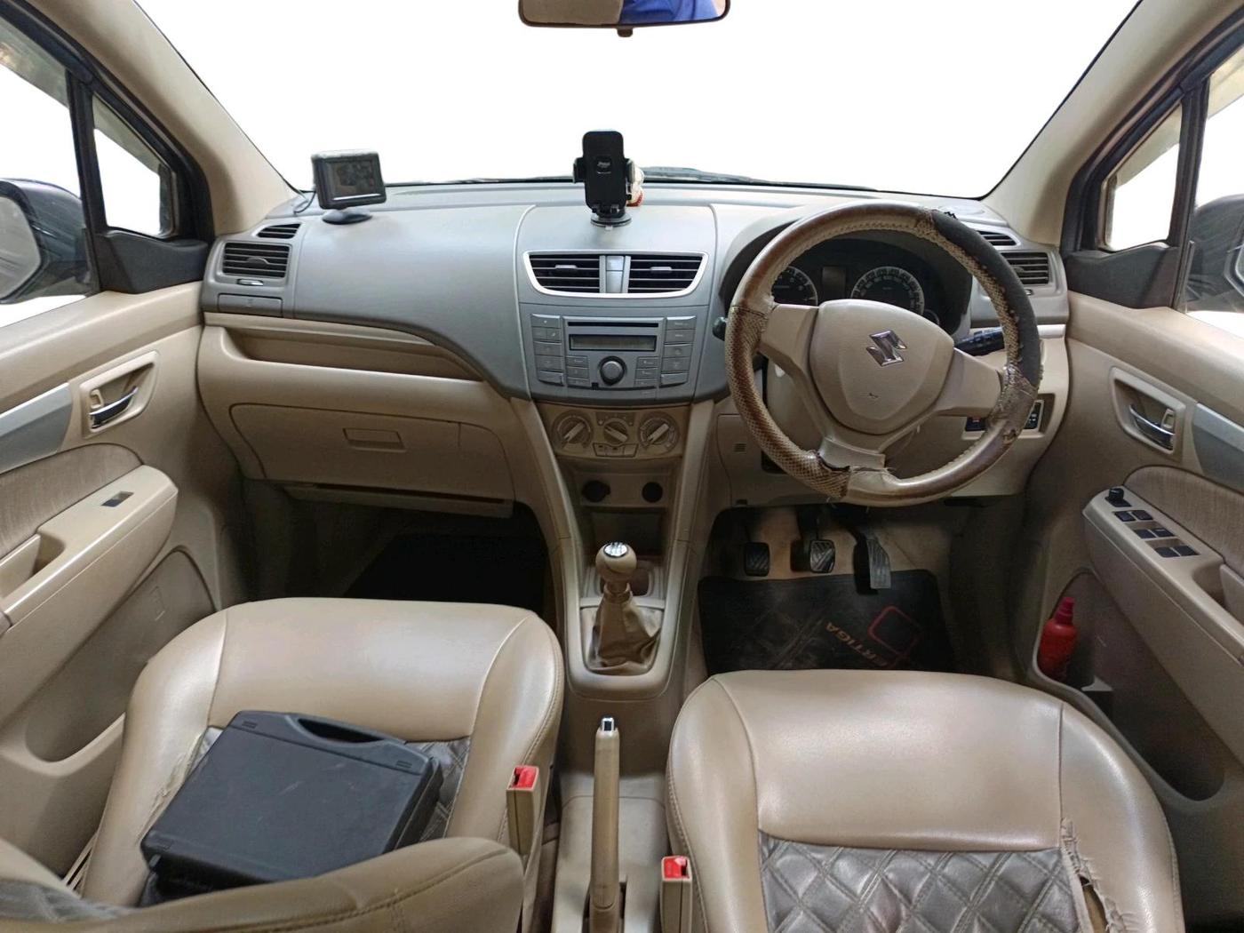 2014 Maruti Ertiga VXI CNG, CNG, Manual, 1,26,103 km, interior