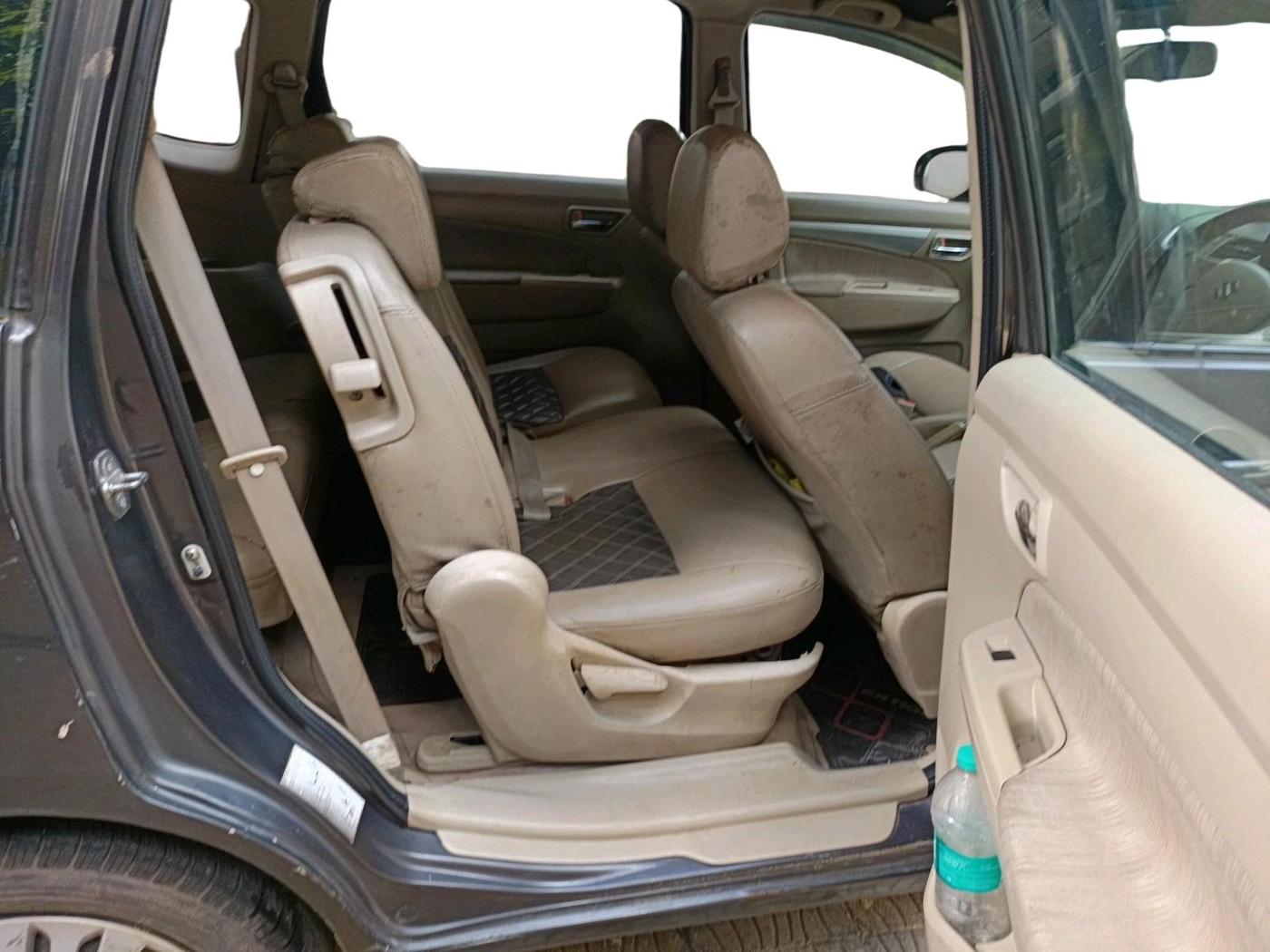 2014 Maruti Ertiga VXI CNG, CNG, Manual, 1,26,103 km, interior