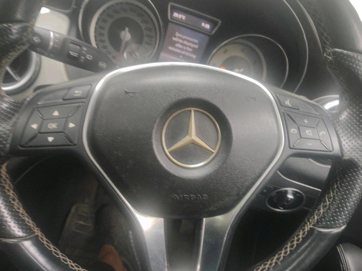 2014 Mercedes Benz GLA Class 200 CDI SPORT, Diesel, Automatic, 85,482 km, interior