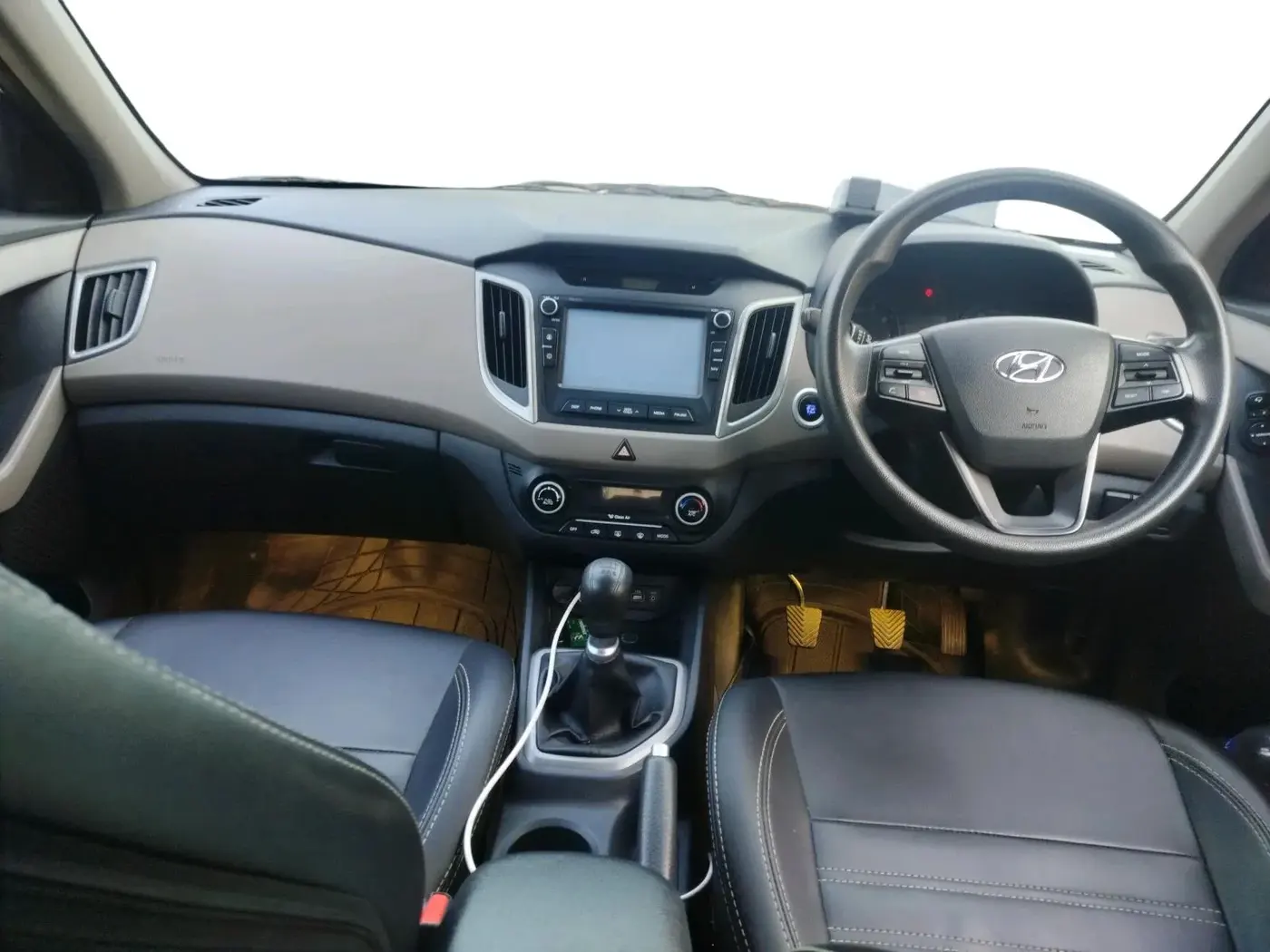 2016 Hyundai Creta SX PLUS 1.6 PETROL, Petrol, Manual, 81,656 km, interior