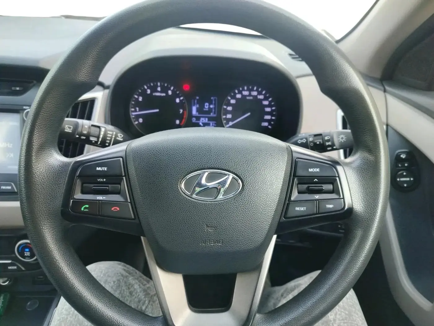 2016 Hyundai Creta SX PLUS 1.6 PETROL, Petrol, Manual, 81,656 km, interior